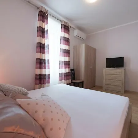Svjetionik Sućuraj